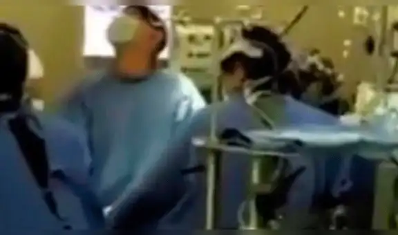 En YouTube, médicos sorprendidos por terremoto en plena cirugía causan asombro con reacción 