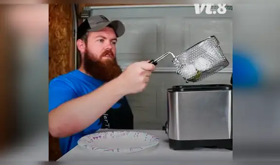 Mezcla fideos de sopa instantánea con aceite hirviendo y resultado inesperado sorprende a todos [VIDEO]