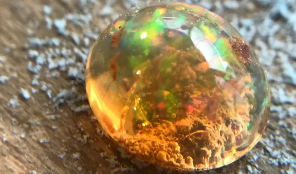 Róver de la NASA encuentra piedras preciosas bajo el suelo de Marte