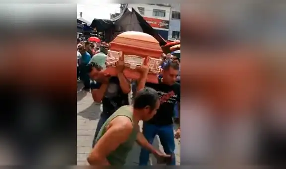 Familiares y amigos conmemoran a joven fallecido bailando cumbia [VIDEO]