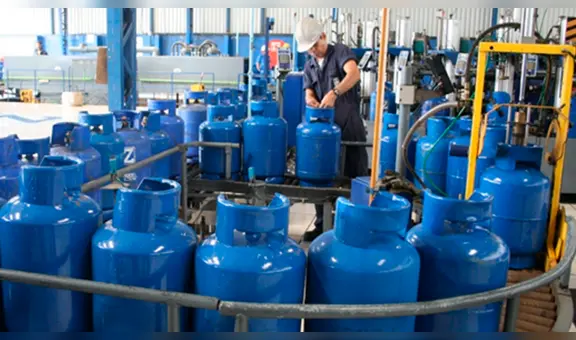 Balones de gas: Usuarios pagan más de 300 millones de soles en exceso debido a la informalidad