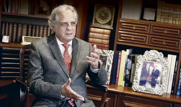 Manuel Rodríguez Cuadros: “Una de las tareas de Dina Boluarte debe ser establecer un diálogo nacional”