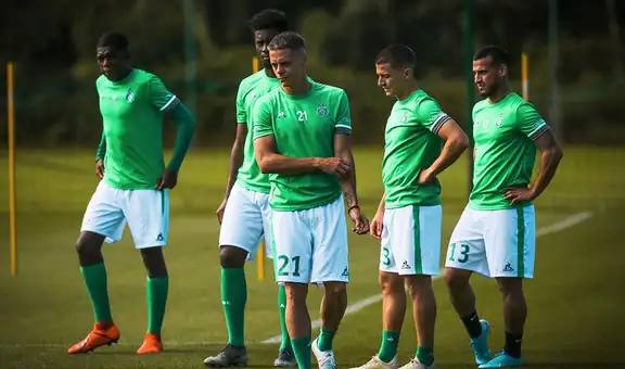 Saint Etienne de Miguel Trauco en crisis y cerca al descenso de la Ligue 1