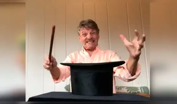 Anciano sorprende con inesperado truco de magia durante cuarentena [VIDEO]