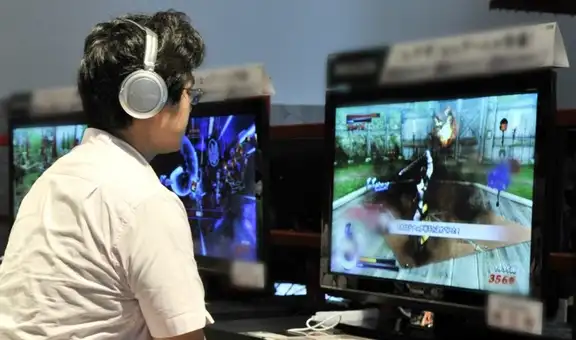 Joven jugó videojuegos por 22 horas al día durante un mes y sufrió derrame cerebral