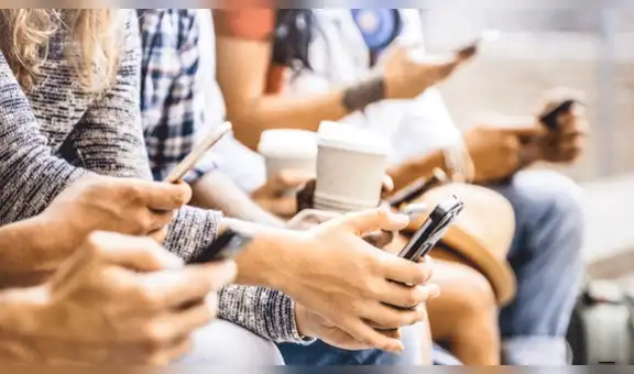 Te mostramos cómo reconocer si tu celular está siendo hackeado [FOTOS]