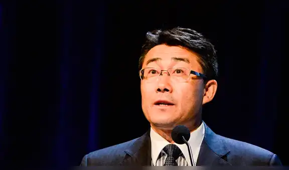 China: científico aseguró que no usar mascarillas contra el coronavirus “es un gran error”