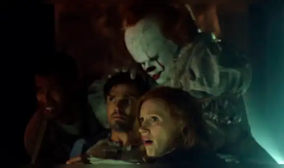 IT Capítulo 2: Detrás de cámara muestra a Pennywise aterrando al Club de Perdedores