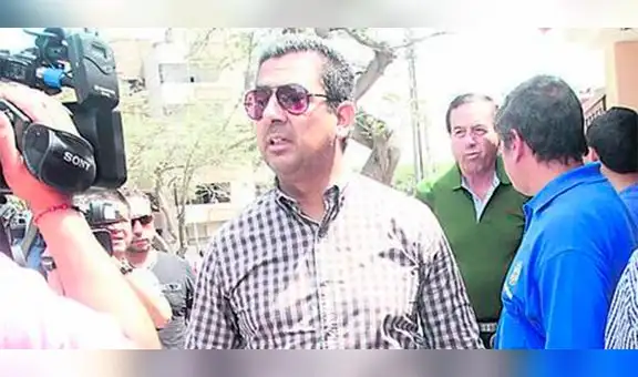 Universitario: Gestión de Carlos Moreno en la mira