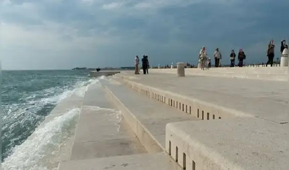 Arquitecto crea un órgano que convierte las olas del mar en música | VIDEO