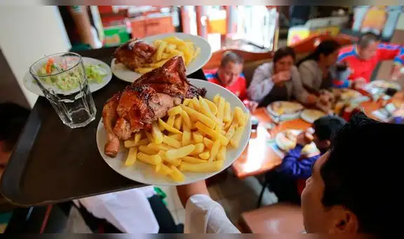 En Facebook: Escolares con buenas calificaciones podrán tener descuento en pollería