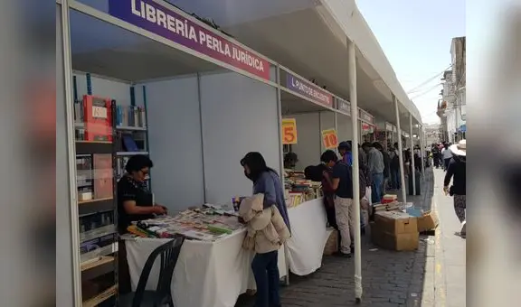 Ex primer ministro Salvador del Solar presentará libro en Arequipa
