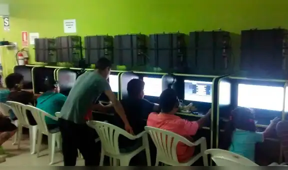 15 frases que los peruanos decían en las cabinas de internet con sus amigos