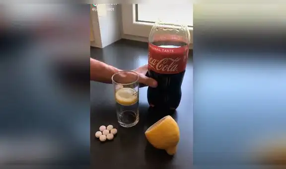 Mezcla Coca Cola con Mentos al interior de vaso con limón y resultado es increíble [VIDEO] 
