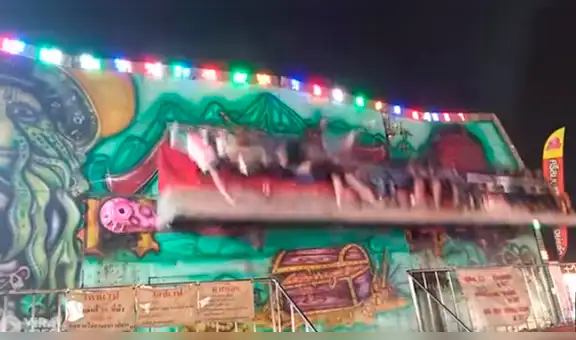 Familia sube a juegos mecánicos y salen despedidos por los aires tras falla mecánica [VIDEO]