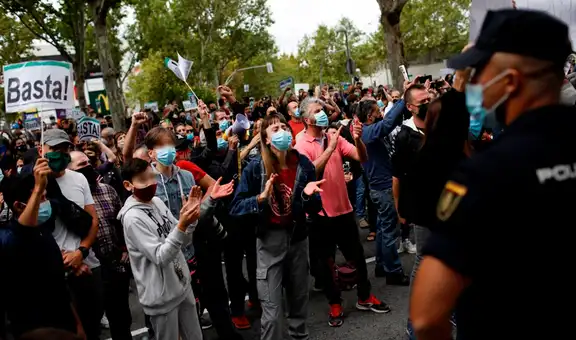 ‘Confinamiento selectivo’ por la COVID-19 causa polémica y protestas en el sur de Madrid