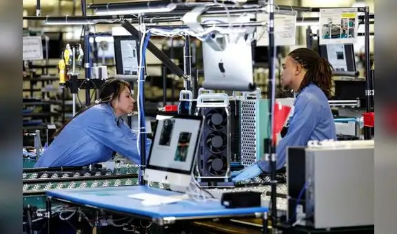Empleo en sector privado de Estados Unidos tuvo fuerte crecimiento en enero