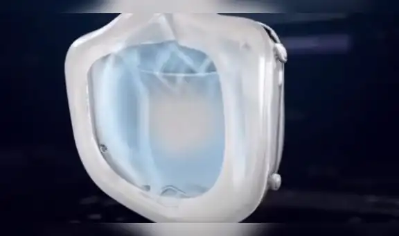 Lanzan al mercado una mascarilla inteligente que se desinfecta sola y se controla desde el celular