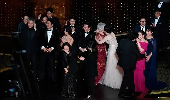 Oscars 2020: ‘Parasite’ da la sorpresa y se queda con la estatuilla a ‘Mejor película’