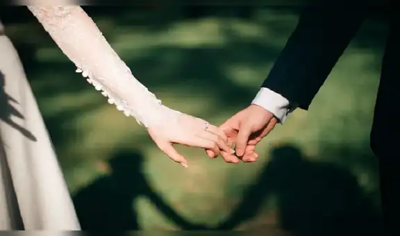 Facebook: envió invitación de boda a persona equivocada y se la devuelve con inesperada sorpresa