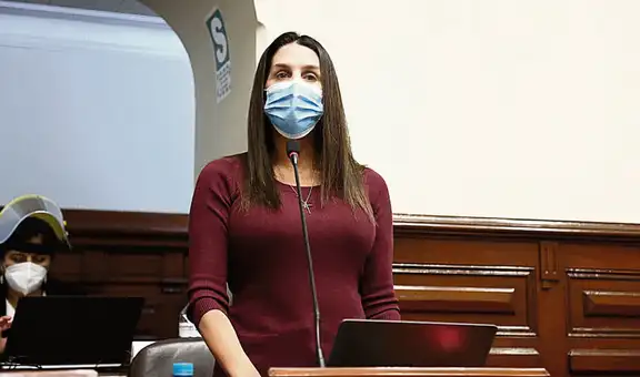Carolina Lizárraga anuncia su precandidatura presidencial con el Partido Morado