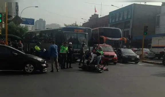 Reportan accidente de tránsito en la av. Wilson en el Cercado de Lima