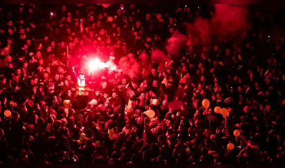 Francia: más de 100 ‘chalecos amarillos’ detenidos tras la octava marcha