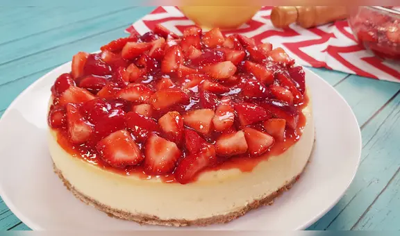 Cheesecake de Fresa [receta completa y video]