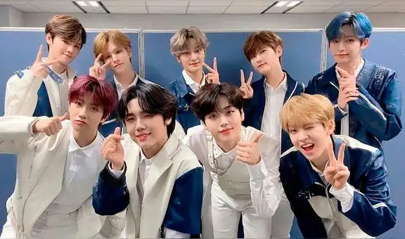 CRAVITY genera controversia al revelar nombre de su fandom