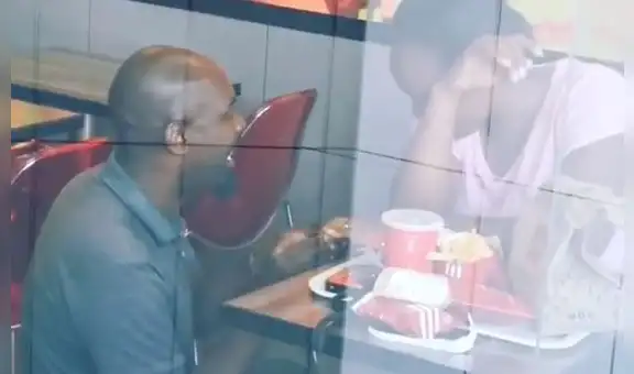 Propuso matrimonio KFC y recibe burlas por ‘pobre’: ahora tendrá millonaria boda[VIDEO]
