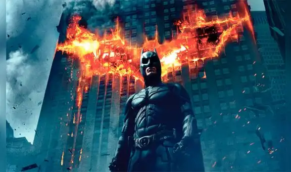 Batwoman confirma que Batman de Christopher Nolan existe en el Arrowverse