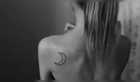 Ester Expósito estrena nuevo tatuaje con atrevida foto en Instagram