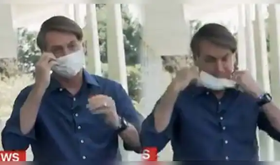 Bolsonaro se quitó la mascarilla ante reporteros tras anunciar su positivo a COVID-19