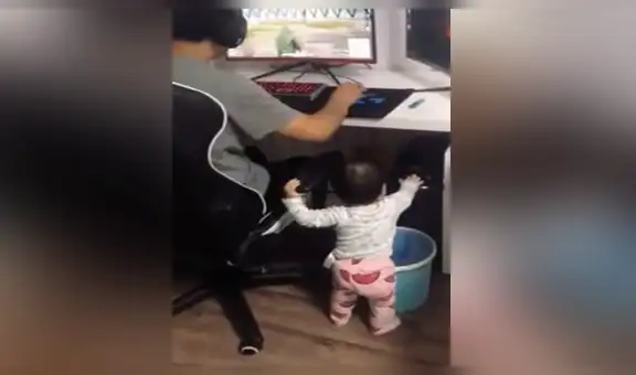 Hombre juega final de torneo de Fortnite, su bebé le apaga la PC y él tiene inesperada reacción [VIDEO] 