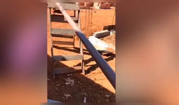 Albañil aplica 'truco’ para escuchar música a distancia y se vuelve viral en las redes [VIDEO]