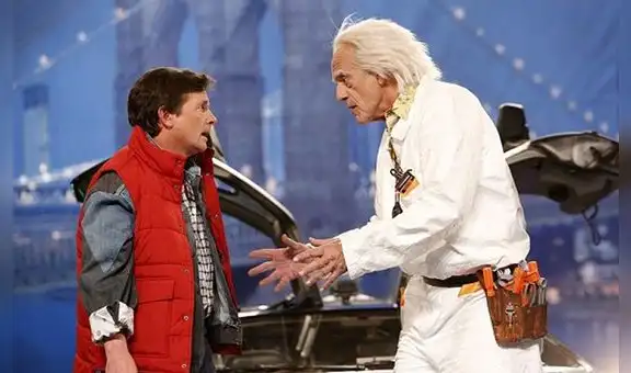 Volver al Futuro: fans enloquecen tras emotivo reencuentro entre Marty McFly y ‘el Doc’