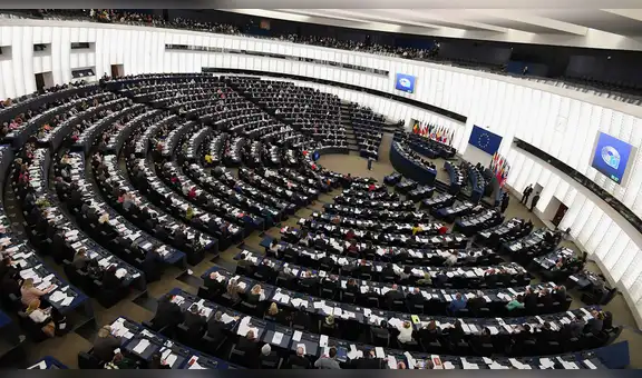 Venezuela: Parlamento Europeo pide una estrategia para desplazados por crisis