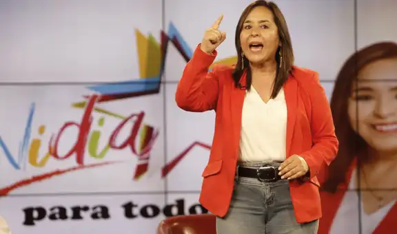 JEE inscribe fórmula presidencial del APRA, encabezada por Nidia Vílchez