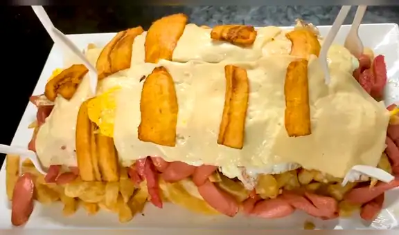 Conoce la salchipapa más grande de Lima que no podrás comer solo [VIDEO]