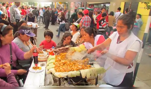 Facebook viral: exclusivo restaurante vende empanadas de la 'tía veneno' y su precio sorprende a todos [FOTOS]