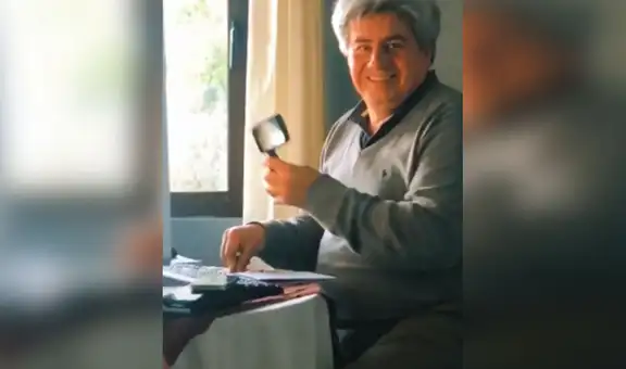 Joven graba a su papá usando una lupa para ‘ampliar’ una imagen en la computadora [VIDEO]