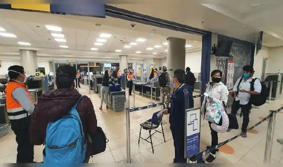 Guayaquil reanuda vuelos domésticos tras superar los peores meses por la pandemia