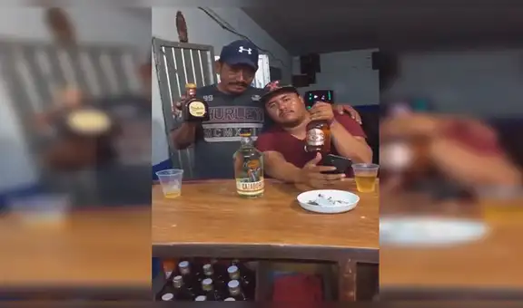 Piden foto a unos hombres ebrios, se quedan inmóviles por varios minutos y tienen inusual reacción [VIDEO]
