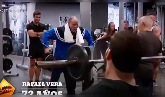 Anciano se cansa de burlas en gimnasio y revela su verdadera identidad [VIDEO]