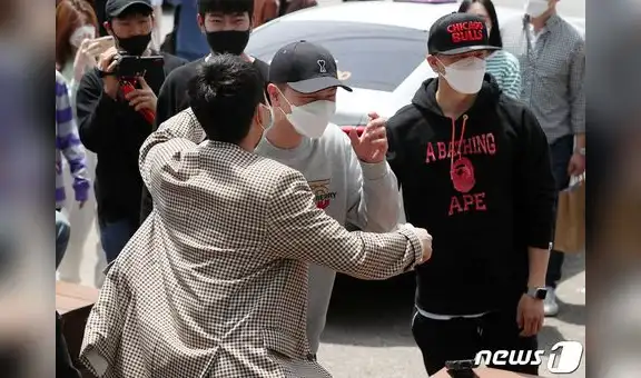 BTOB y PENTAGON tienen emotiva despedida con miembros que ingresan al Ejército