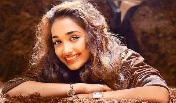 Bollywood: 4 misteriosas muertes declaradas como suicidio [VIDEO] 