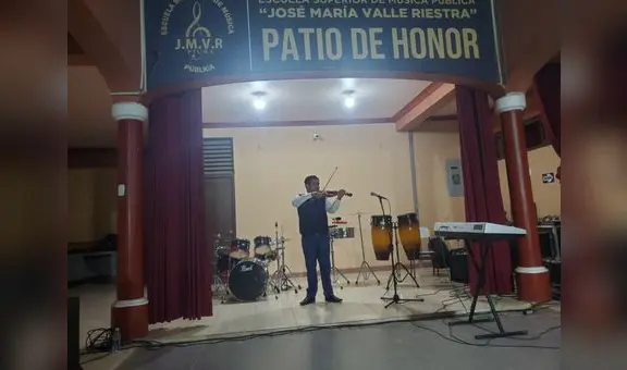 Joven con autismo se graduó como músico tras 5 años en Piura