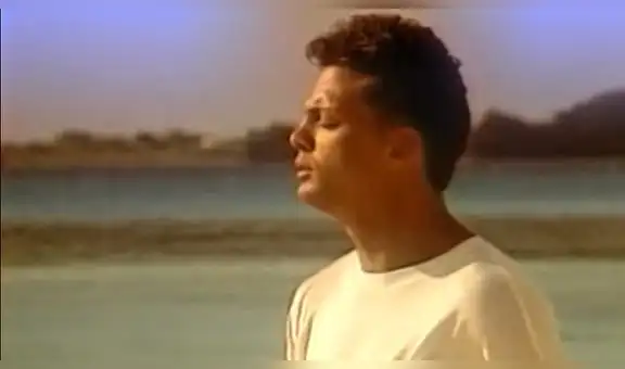"Tengo todo excepto a ti", la historia detrás de esta exitosa canción de Luis Miguel