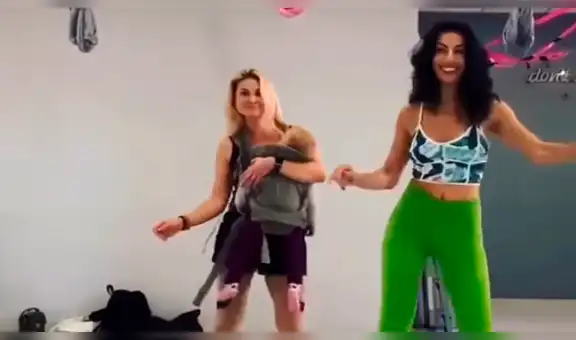 Mujer lleva a su bebé a clase de baile y causa sensación en las redes por su talento [VIDEO]