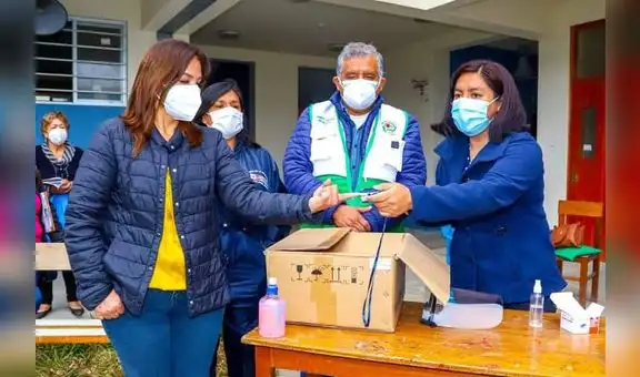 Culminó entrega de 433 pulsioxímetros para control temprano de la COVID-19 